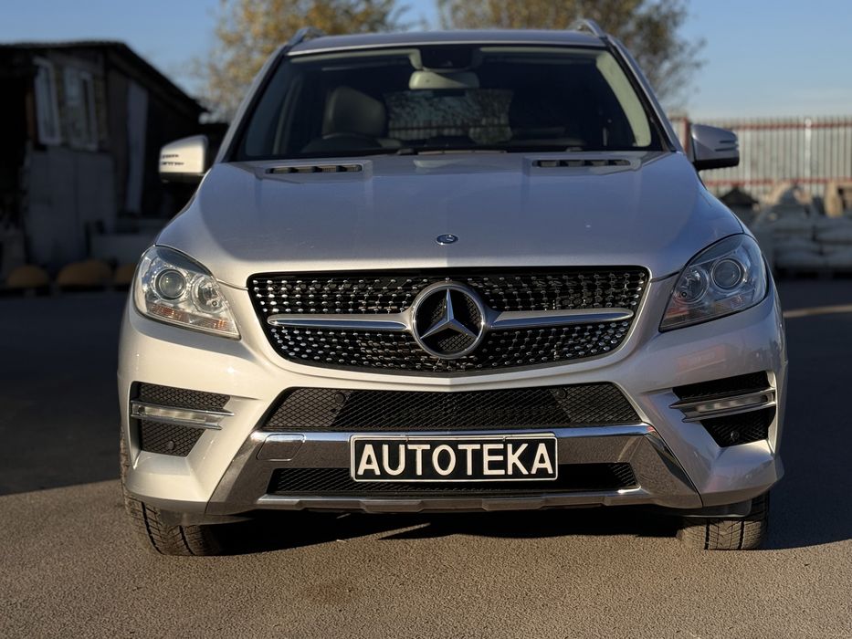 Бампер AMG Mercedes Benz w166 ML C775 Серый АвтоРозборка Мерседес