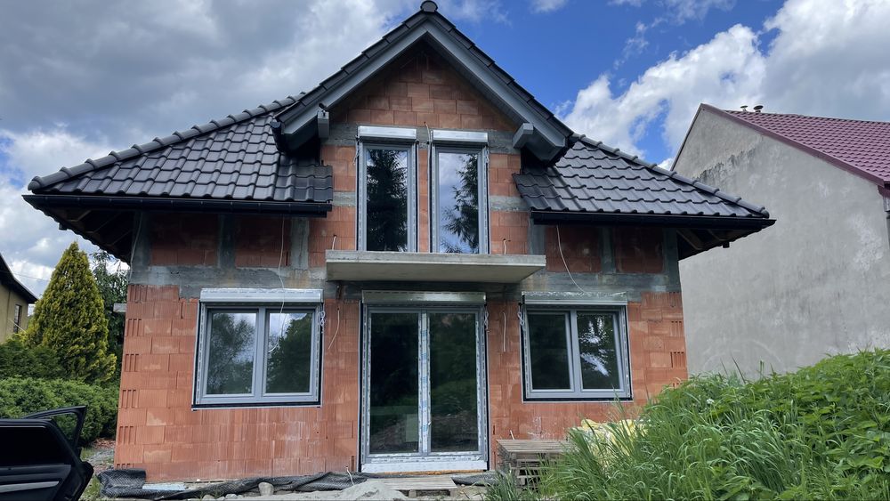 Rolety zewnetrzne natynkowe podtynkowe antywłamaniowe nowe kontaż