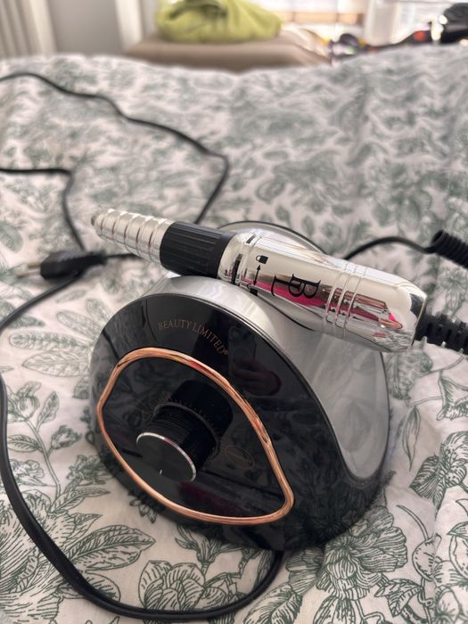 frezarka do paznokci DrilLove czarna 68W