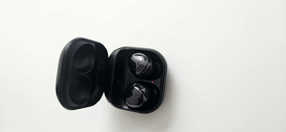 Samsung GALAXY BUDS PRO Preto = 30€