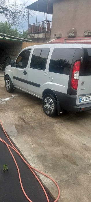Fiat Doblo 2011 року
