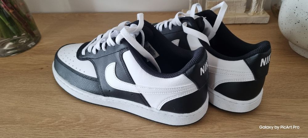 Buty męskie r. 42 Nike Court Vision Low HM9862
