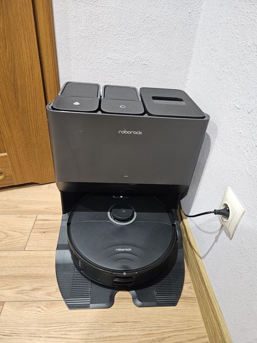 Robot mopujaco odkurzajacy - Roborock S8 Pro Ultra automatyczna stacja