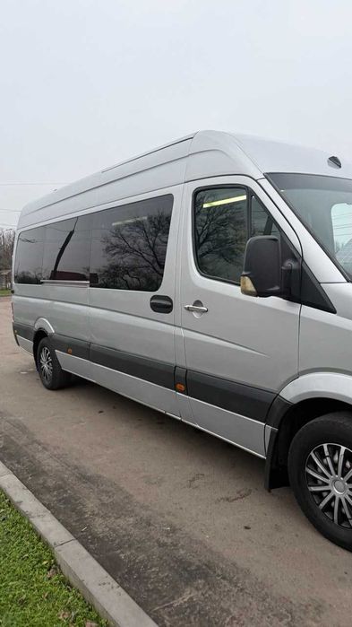 Продам Mercedes Sprinter 8+1