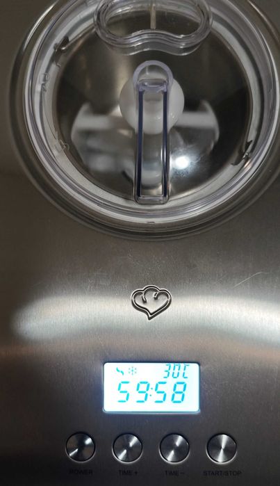 Máquina de Gelados c/ Compressor Springlane Emma (1.5L) – Como Nova + Extras