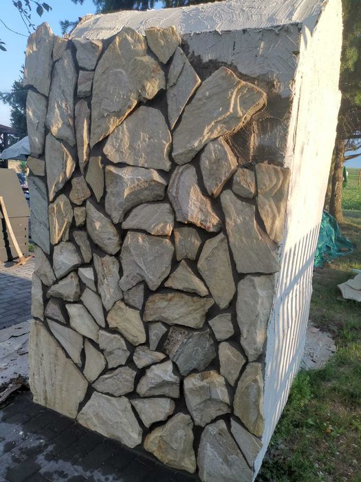 Kamień naturalny biały kremowy waniliowy