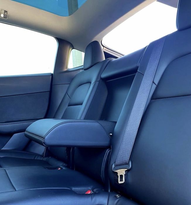 Tesla Model Y Long Range Dual Motor 2021 року