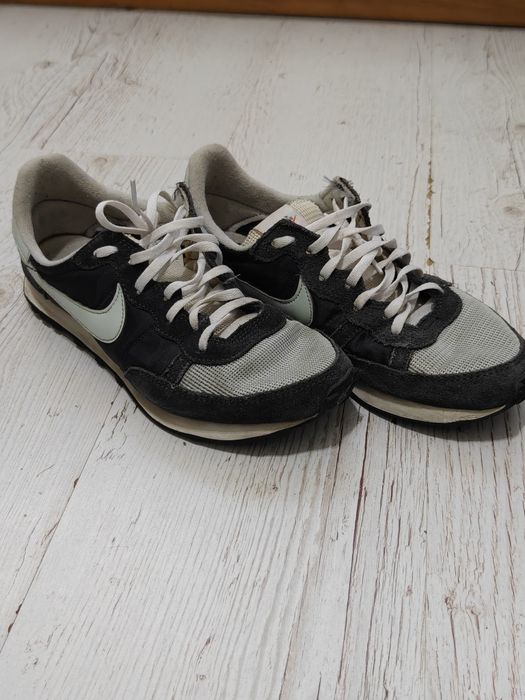 Nike Challenger OG