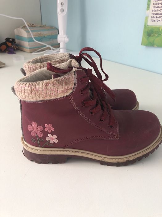 Продам ботинки.