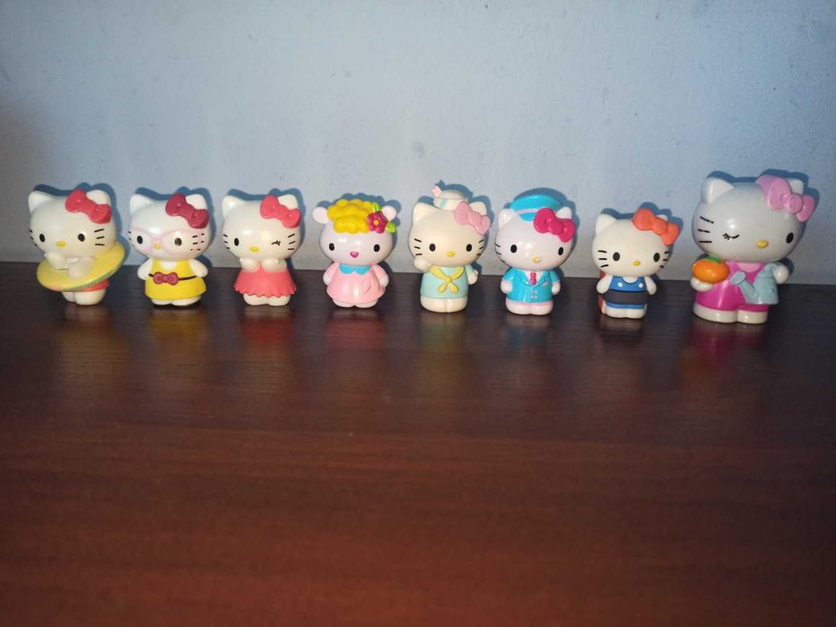 Фігурки іграшки Hello Kitty Хеллоу Кітті ліцензійні 5см