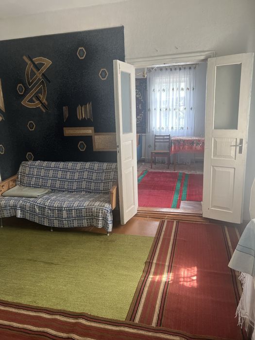 Продам  2 ЗАТИШНІ  будинки   -МОЖЛИВО СЕРТИФІКАТ-20 км від Кременчука)