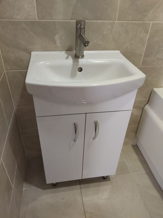 Мойка в ванную комнату,с сифоном,самовывоз