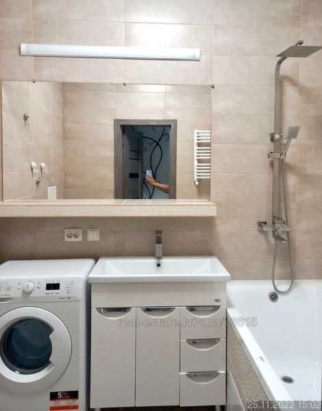 Оренда 2 кім. квартири вул. Героїв Упа