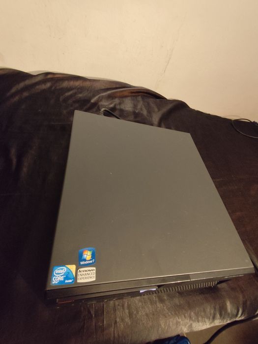 Lenovo retro PC Uszkodzony