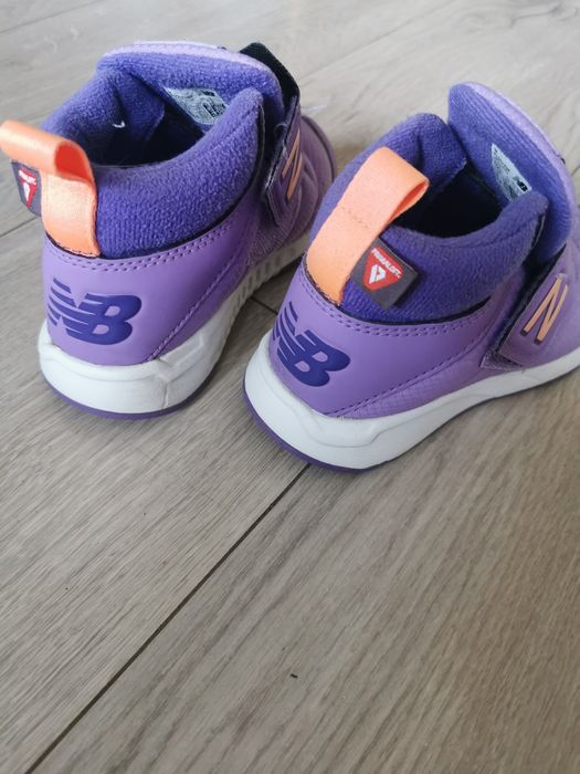 Buty dla dziewczynki New balance