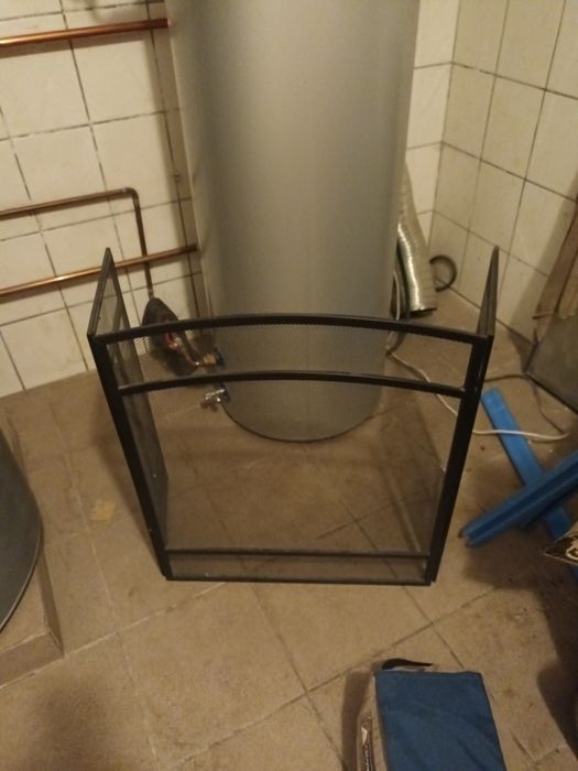 Barierka, parawan,  osłona kominka