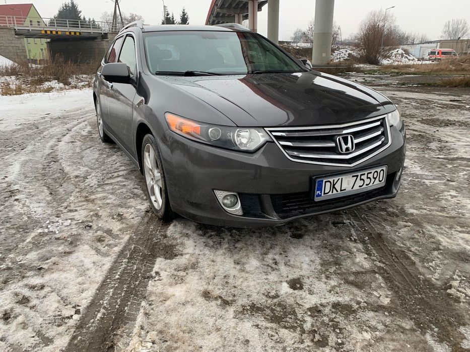 Honda Accord Honda Accord 2.2i-DTEC bez rdzy, po konserwacji, 2 komplety kół