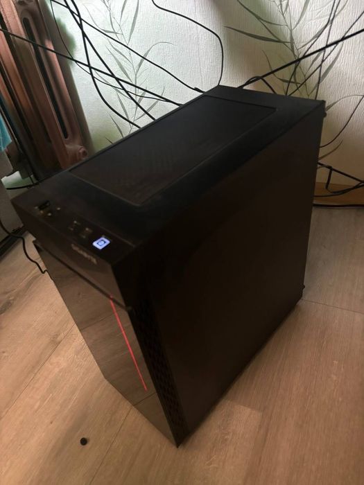 Sprzedam wydajny komputer gamingowy– RTX 4060 Ryzen 5 5600 / 32 GB RAM