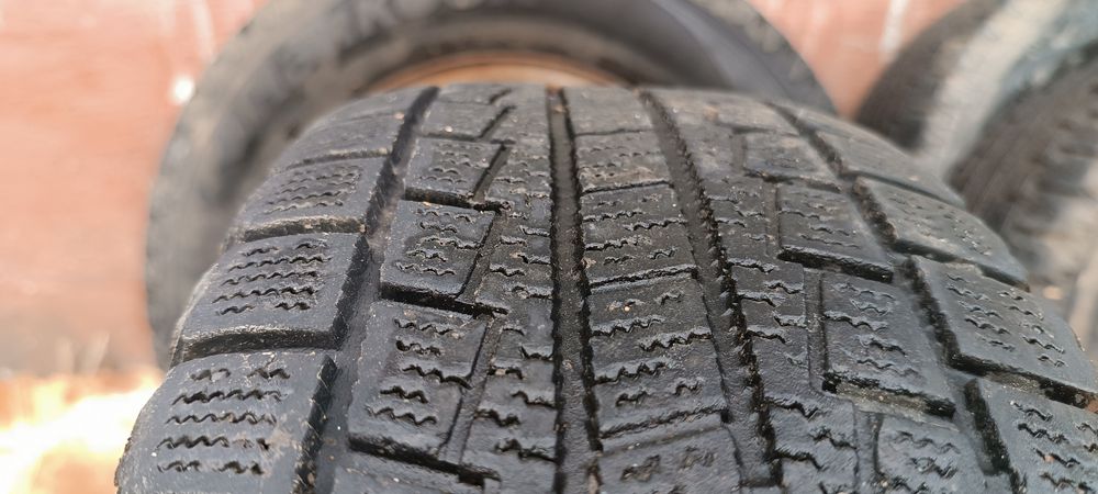 Колеса в зборі Hankook 175/70r13 зима на авто ваз део опель