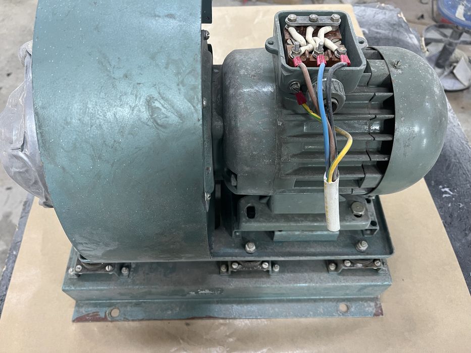 Витяжка, равлик, улітка