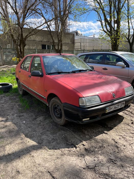 Продам Renault19