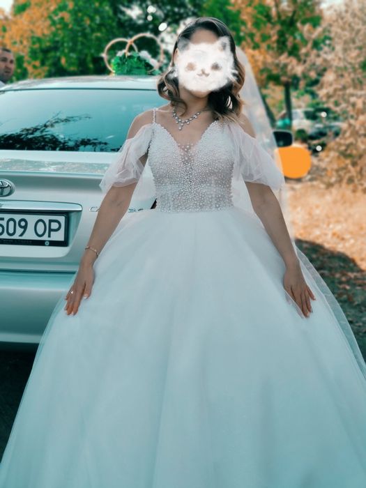 Продам свадебное платье в отличном состоянии.