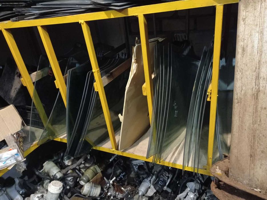 Стекло скло дзеркала Митсубиси Л200 Митсубиси ХЛ Ланцер Х разборка