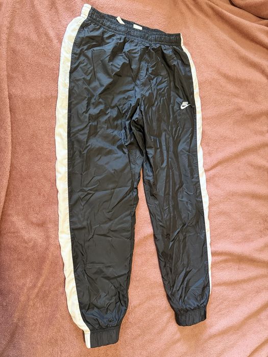Спортивные штаны Nike