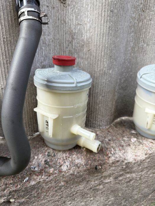 Accord 7 2.0 /2.4 бачок Гур оригінал