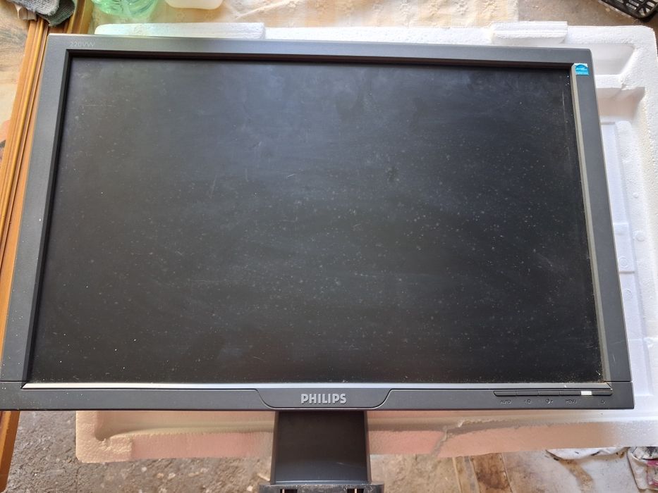 Computer Screen64564392760705122