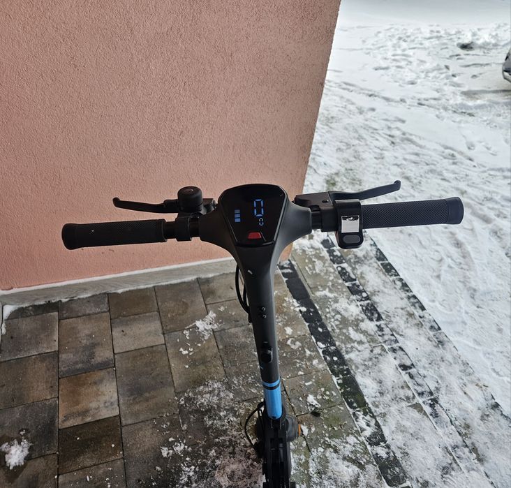Hulajnoga elektryczna Frugal Alpha