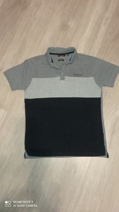 Koszulka męska z kołnierzem