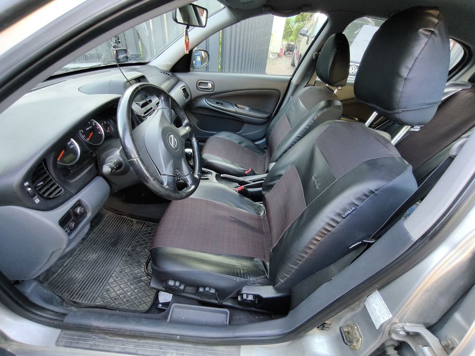 Nissan Almera 1,5 benzyna 2006 rok