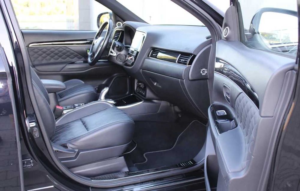 Mitsubishi Outlander 2018 Hybryda Plug-in 2.0 AWD