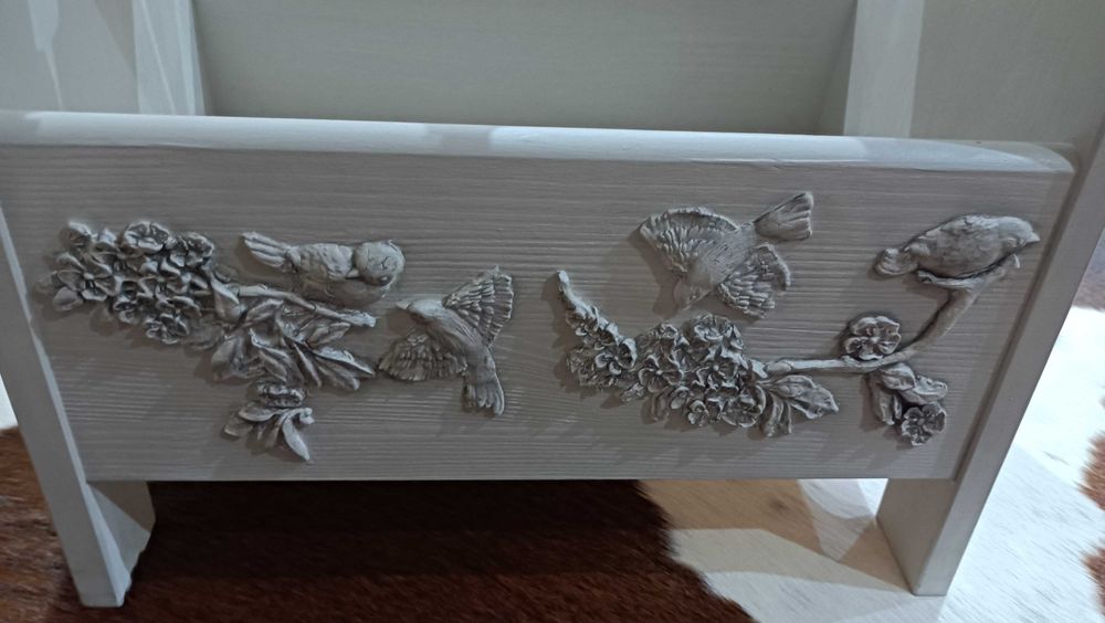 Banco / Mesa Cabeceira/ Porta Revistas