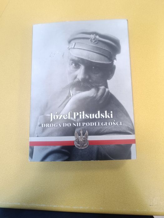 Zestaw Medali Józef Piłsudski Droga do Niepodległości / Sklep Wieluń