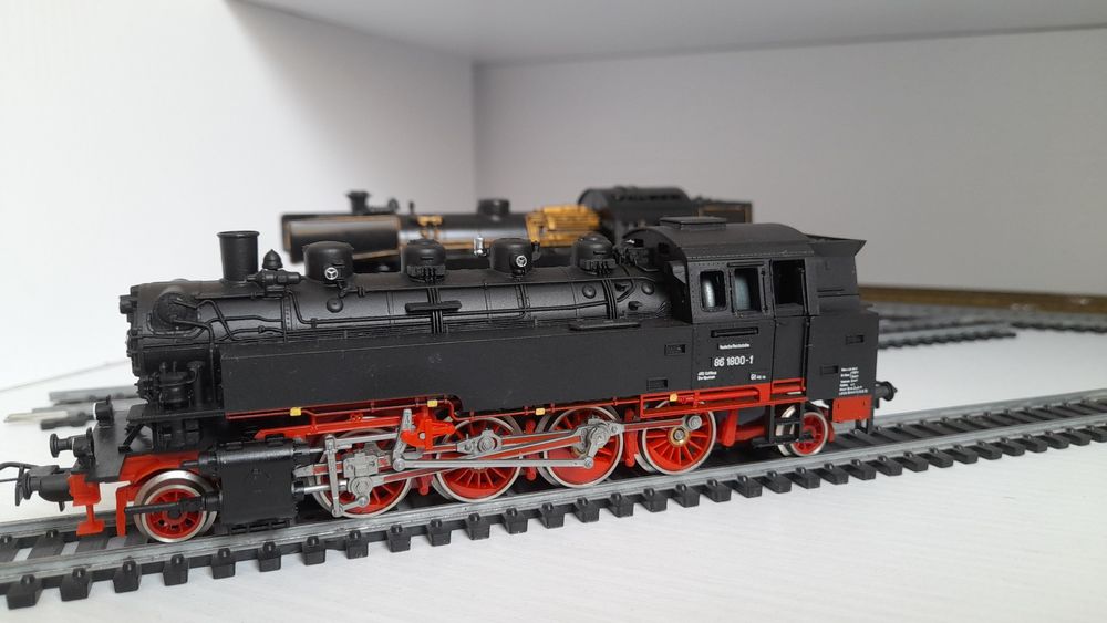 Ж.д модели паровозов  BR86 BR 66  BR 80  Roco 1/87 HO  Piko