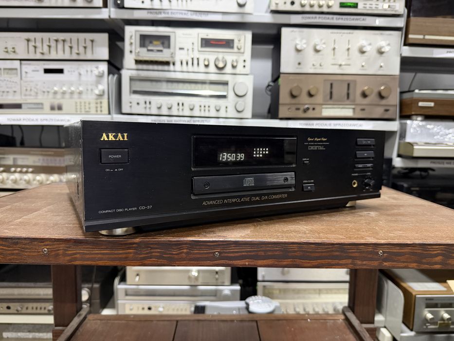 ‼️ Akai CD-37 – Odtwarzacz CD Hi-Fi z Przetwornikiem 1-Bit DAC i Wyjściem Cyfrowym | Audio Room
