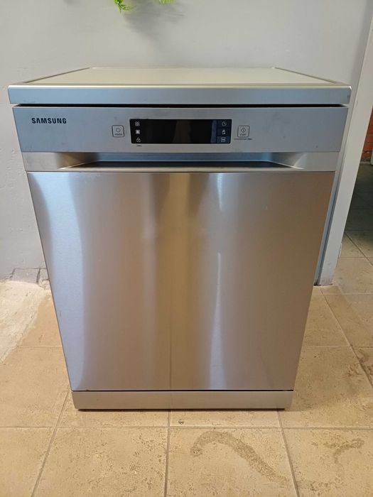 Máquina de lavar loiça samsung