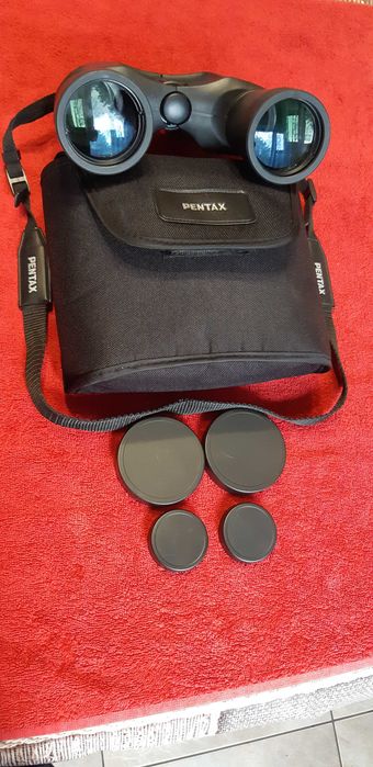 Бінокль відомої Японської фірми  Pentax 10x50 Стан ідеальний .