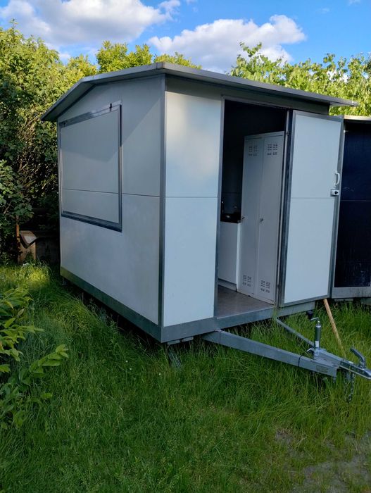 Przyczepa gastronomiczna / food truck  (do wynajęcia / wynajmę)