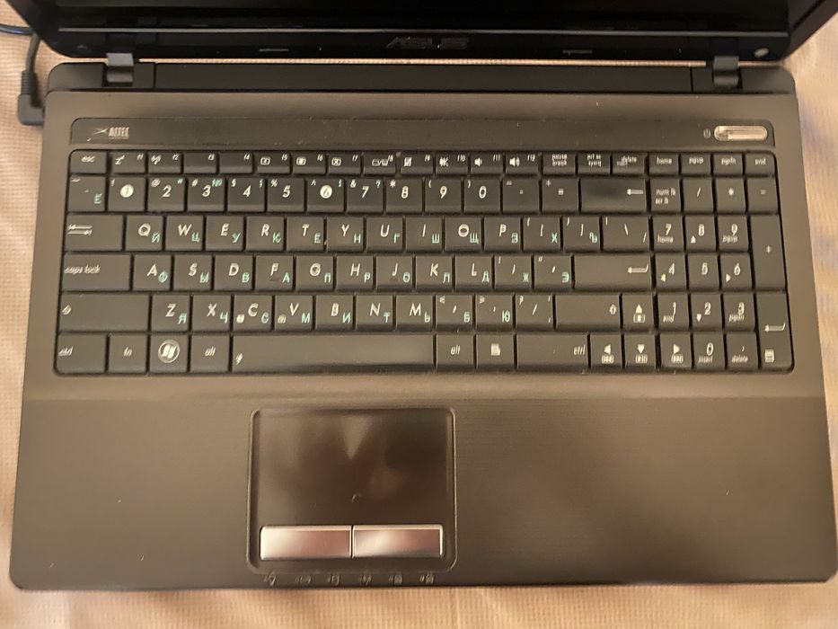 Ноутбук Asus k53t