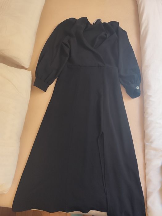Sukienka elegancka czarna  rozporek Zara 38 MIDI 3/4