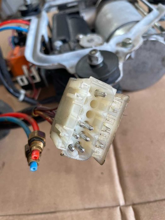 Компресор пневми, підвіски BMW e53, e39, e65