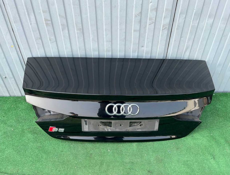 кришка багажника Audi A5 2017-2025 та для моделей зазначених в описі