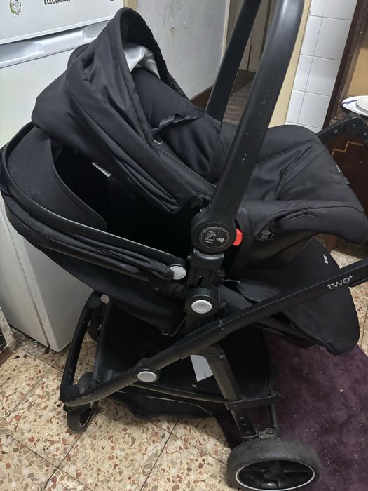 Vendo carrinho de bebe asalvo two+ como novo