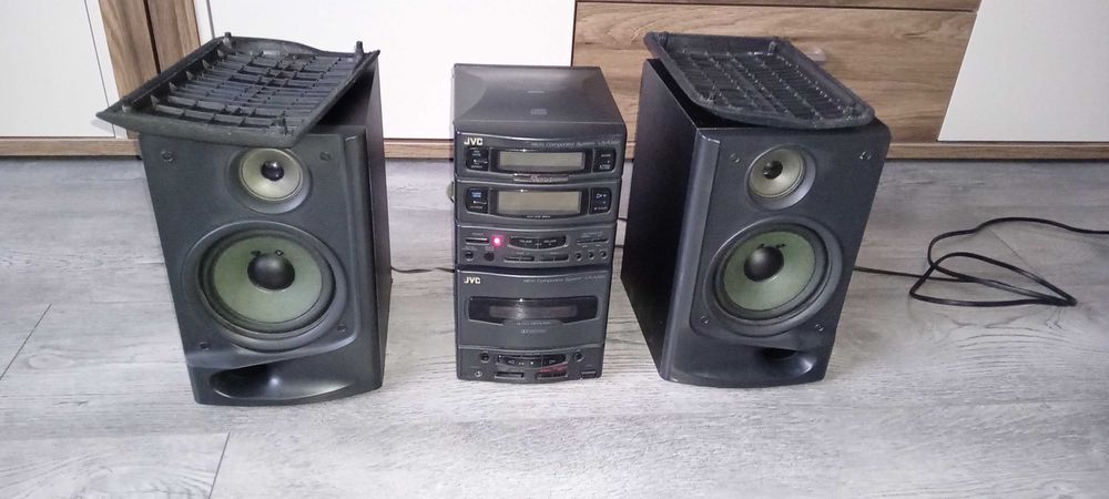 mini wieza JVC ux a55R