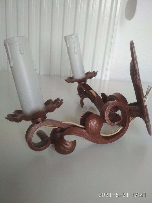 Stary kinkiet metalowy lampa oświetlenie kolor miedziany brąz