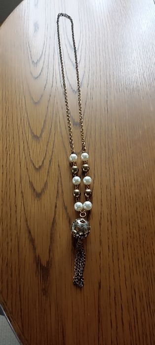 Rytosztuka z perłami