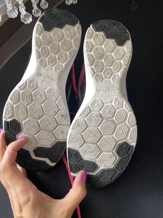 Buty sportowe damskie NIKE